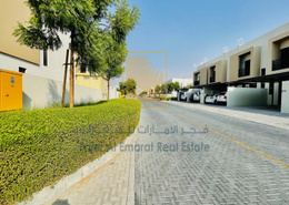 Townhouse - 3 bedrooms - 4 bathrooms for sale in Nasma Residence - Al Tai - Sharjah