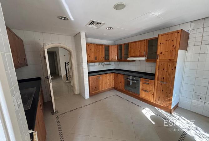 15691402 - صورة العقار 3