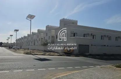 Labor Camp - Studio - 7+ Bathrooms for rent in Al Sajaa Industrial - Al Sajaa - Sharjah