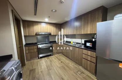 شقة - 3 غرف نوم - 4 حمامات للايجار في شارع التعاون - التعاون - الشارقة