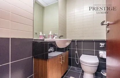 Apartment - 1 Bedroom - 2 Bathrooms for rent in Marina Heights - Dubai Marina - Dubai