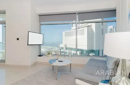 Living Room image for: Apartment - 1 Bedroom - 2 Bathrooms for sale in Bonaire Tower - Park Island - Dubai Marina - Dubai, Image 1