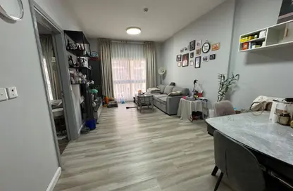 Apartment - 1 Bedroom - 2 Bathrooms for sale in Riviera Residence - International City - Dubai