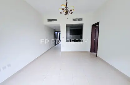 شقة - غرفة نوم - 2 حمامات للبيع في غلوبال غولف ريزيدنس 2 - مدينة دبي الرياضية - دبي