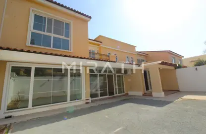 Villa - 5 Bedrooms - 5 Bathrooms for rent in Umm Suqeim 1 Villas - Umm Suqeim 1 - Umm Suqeim - Dubai Villa - 5 Bedrooms - 5 Bathrooms for rent in Umm Suqeim 1 Villas - Umm Suqeim 1 - Umm Suqeim - Dubai
