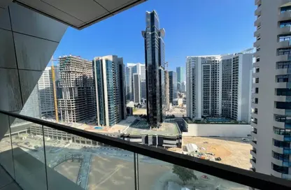 Office Space - Studio - 2 Bathrooms for rent in Iris Bay - Business Bay - Dubai