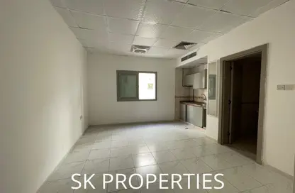 Apartment - Studio - 1 Bathroom for rent in Muwaileh 29 Building - Muwaileh - Sharjah