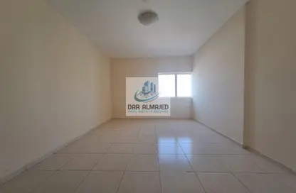 Empty Room image for: Apartment - 1 Bedroom - 2 Bathrooms for rent in Taliatela Street - Al Nahda - Sharjah, Image 1