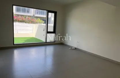 Villa - 3 Bedrooms - 3 Bathrooms for rent in Sahara Meadows 1 - Sahara Meadows - Dubai Industrial City - Dubai
