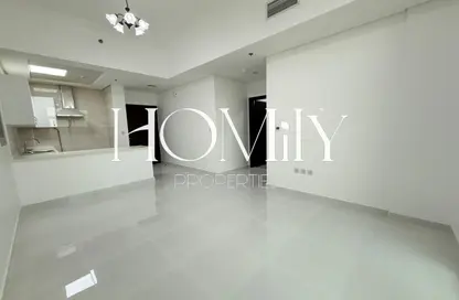 Apartment - 1 Bedroom - 2 Bathrooms for rent in Leerbach Palace Tower - Arjan - Dubai