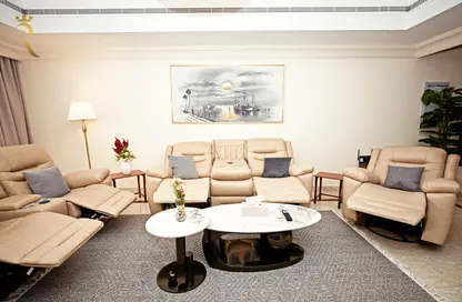 Living Room image for: Apartment - 3 Bedrooms - 4 Bathrooms for rent in Raha Building - Al Istiqlal Street - Al Khalidiya - Abu Dhabi, Image 1