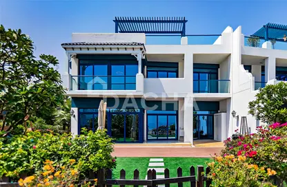 Villa - 5 Bedrooms - 6 Bathrooms for sale in Palma Residences - Palm Jumeirah - Dubai