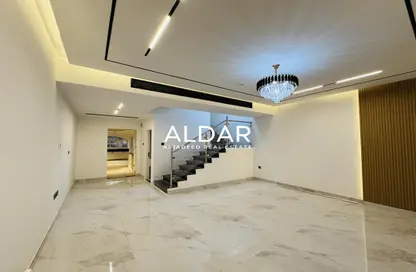 Villa - 3 Bedrooms - 5 Bathrooms for rent in Al Amir Residence - Jumeirah Village Circle - Dubai