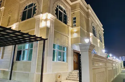 Apartment - 3 Bedrooms - 4 Bathrooms for rent in Khalifa City A Villas - Khalifa City A - Khalifa City - Abu Dhabi