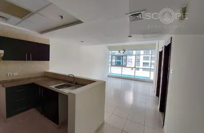 Apartment - 1 Bedroom - 2 Bathrooms for rent in Royal Residence 1 - Royal Residence - Dubai Sports City - Dubai