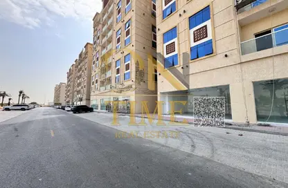 شقة - 2 غرف نوم - 2 حمامات للبيع في مساكن كورنيش عجمان - طريق كورنيش عجمان - عجمان