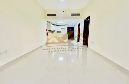 Apartment - 1 Bedroom - 2 Bathrooms for rent in Jumeirah Garden City - Al Satwa - Dubai