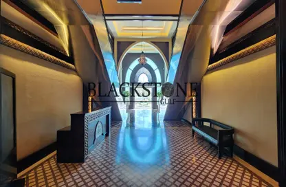 Shop - Studio for rent in Qaryat Al Beri - Al Maqtaa - Abu Dhabi