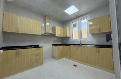 Apartment - 2 Bedrooms - 3 Bathrooms for rent in Madinat Al Riyad - Abu Dhabi
