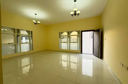 شقة - 1 حمام للايجار في مدينة شخبوط - أبوظبي شقة - 1 حمام للايجار في مدينة شخبوط - أبوظبي