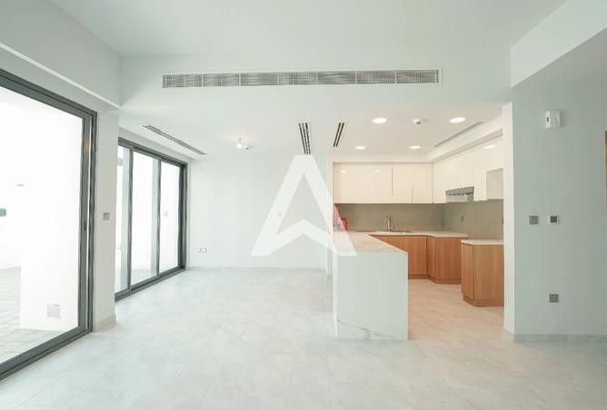 15947740 - صورة العقار 2