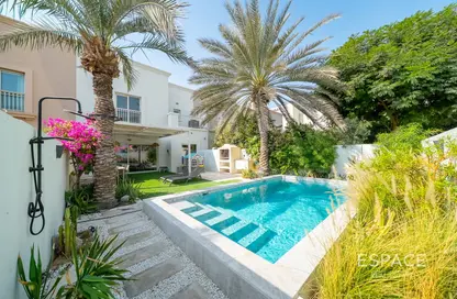 فيلا - 3 غرف نوم - 3 حمامات للبيع في الينابيع1 - الينابيع - دبي