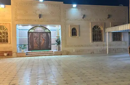 بانجلو - استوديو - 4 حمامات للبيع في الطلاع - مغيدر - الشارقة