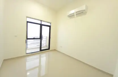 Villa - 4 Bedrooms - 3 Bathrooms for rent in Madinat Al Riyad - Abu Dhabi