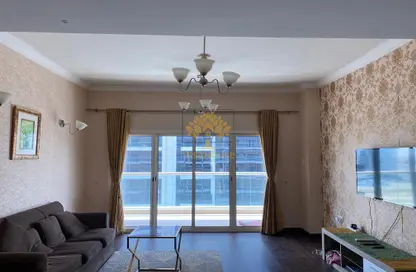 Apartment - 1 Bedroom - 2 Bathrooms for rent in Golf View Residence - Dubai Sports City - Dubai