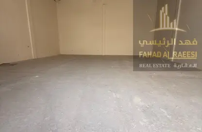 مستودع - استوديو - 1 حمام للايجار في أم الثعوب - أم القيوين