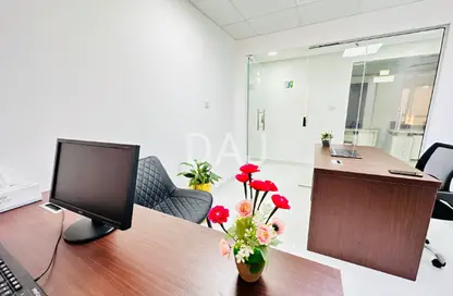 Office Space - Studio - 1 Bathroom for rent in Silver Home Building - Hor Al Anz - Deira - Dubai
