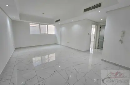 Apartment - 1 Bedroom - 2 Bathrooms for rent in Muwaileh 29 Building - Muwaileh - Sharjah