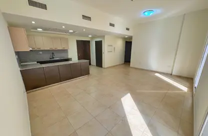 Apartment - 2 Bedrooms - 2 Bathrooms for rent in Al Thamam 61 - Remraam - Dubai Land - Dubai