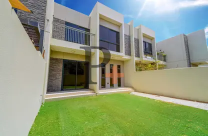 Townhouse - 3 Bedrooms - 5 Bathrooms for rent in Aurum Villas - Sycamore - Damac Hills 2 - Dubai
