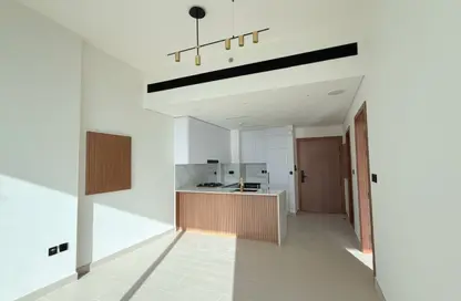 شقة - غرفة نوم - 2 حمامات للبيع في بن غاطي عنبر - منطقة 11 - قرية جميرا الدائرية - دبي