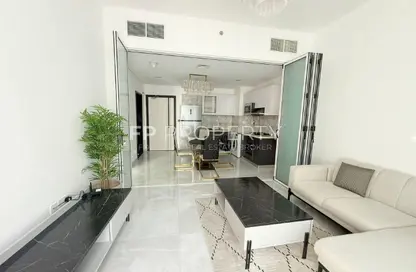 شقة - غرفة نوم - 2 حمامات للايجار في بيرلز من دانوب - الفرجان - دبي شقة - غرفة نوم - 2 حمامات للايجار في بيرلز من دانوب - الفرجان - دبي