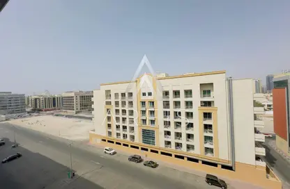 Apartment - 1 Bedroom - 2 Bathrooms for rent in Trio Building - Al Barsha 1 - Al Barsha - Dubai