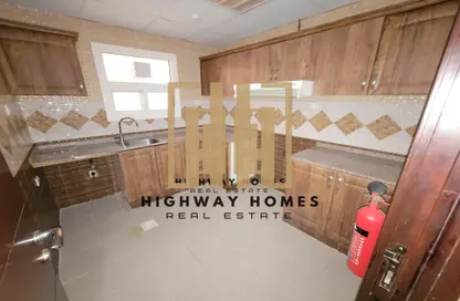 Apartment - 2 Bedrooms - 2 Bathrooms for rent in Muwaileh 3 Building - Muwaileh - Sharjah