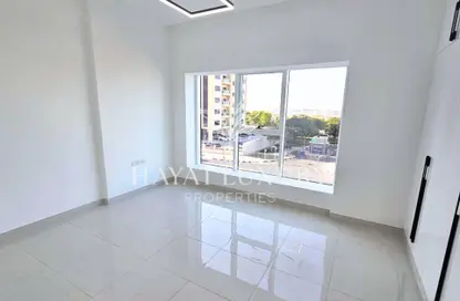 Apartment - 1 Bedroom - 1 Bathroom for sale in Topaz Residences 3 - Dubai Silicon Oasis - Dubai