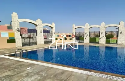Apartment - 3 Bedrooms - 4 Bathrooms for rent in Al Mushrif - Abu Dhabi