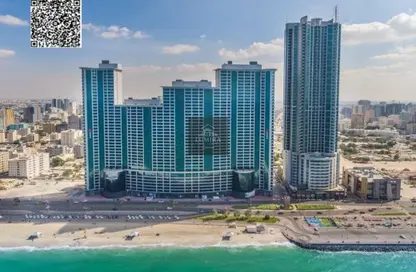 شقة - 3 غرف نوم - 6 حمامات للبيع في برج الكورنيش - طريق كورنيش عجمان - عجمان