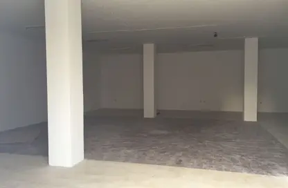 Warehouse - Studio - 1 Bathroom for rent in Al Khabisi - Deira - Dubai