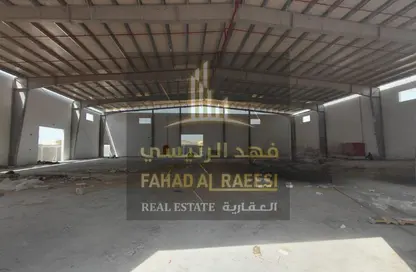 Warehouse - Studio - 2 Bathrooms for rent in Umm Al Thuoob - Umm Al Quwain