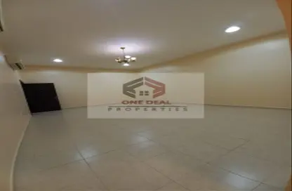 Empty Room image for: Apartment - 3 Bedrooms - 2 Bathrooms for rent in Al Jimi - Al Ain, Image 1