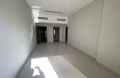 Apartment - 3 Bedrooms - 3 Bathrooms for rent in Sheikh Jaber Al Sabah Street - Al Naimiya - Al Nuaimiya - Ajman