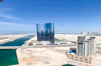 Apartment - 4 Bedrooms - 5 Bathrooms for sale in Canal Residence - Al Reem Island - Abu Dhabi