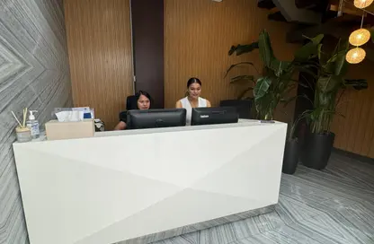Office Space - Studio - 1 Bathroom for rent in Gold and Diamond Park Building 4 - Sheikh Zayed Road - Dubai