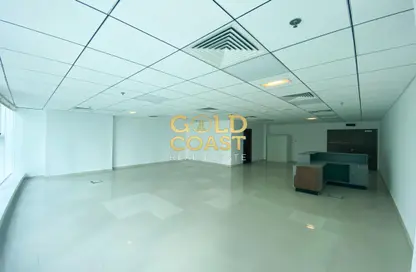 مكتب - استوديو - 1 حمام للايجار في برج المنارة - الخليج التجاري - دبي