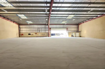 Warehouse - Studio - 1 Bathroom for rent in Dubai Investment Park (DIP) - Dubai
