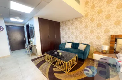 Apartment - Studio - 1 Bathroom for rent in Silicon Gates 1 - Silicon Gates - Dubai Silicon Oasis - Dubai